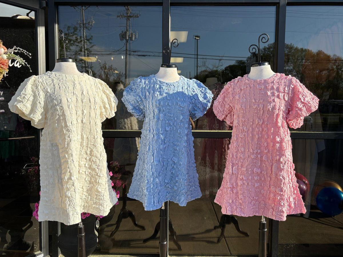Umgee crinkle dresses with puff sleeve
