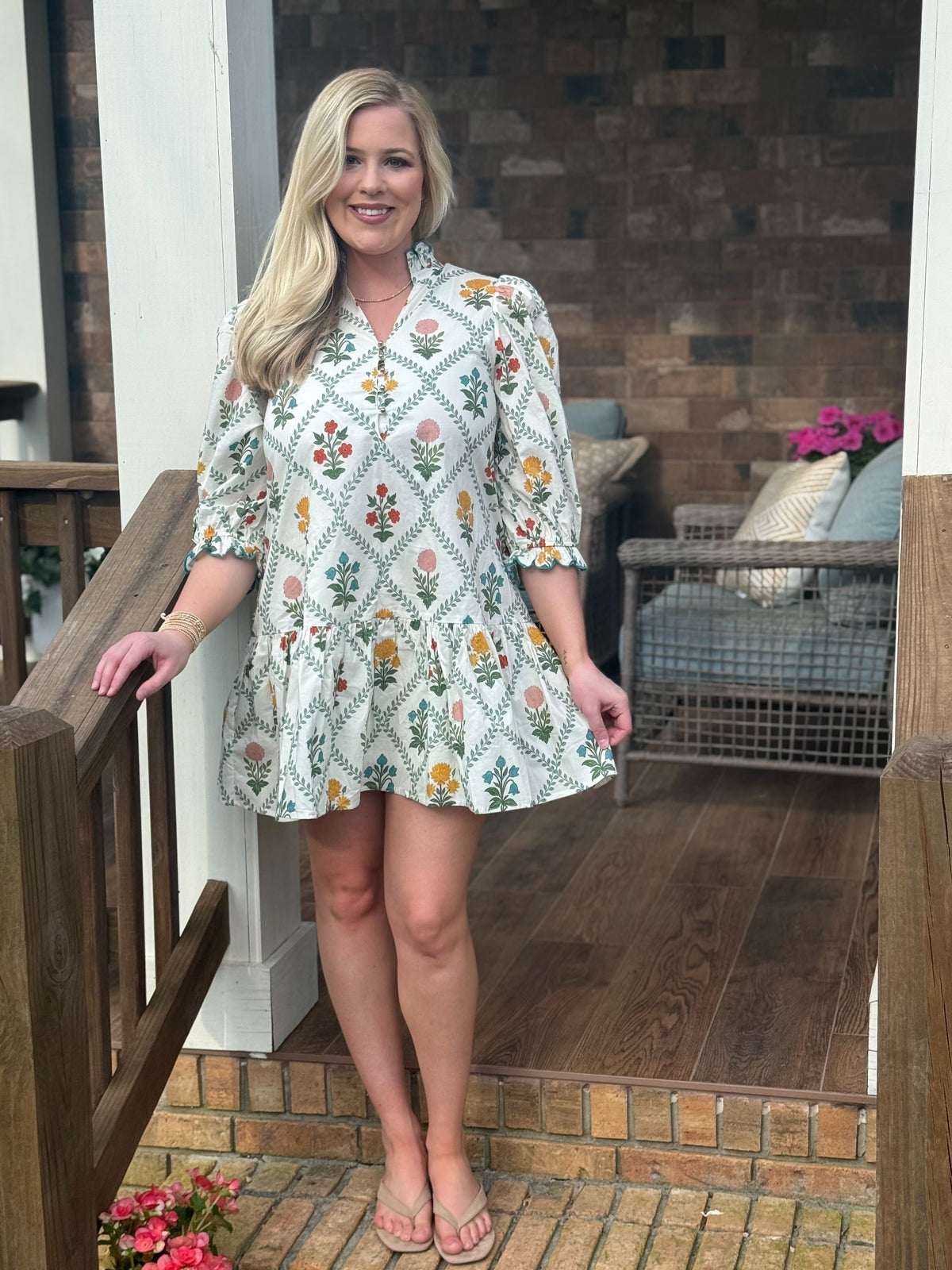 Entro floral skirted dress
